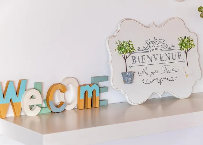 Lovelyloft Mercado لقنت