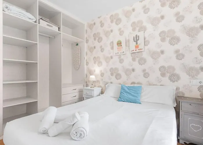 Lovelyloft Mercado شقة *