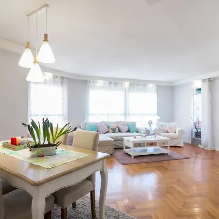 Lovelyloft Mercado *